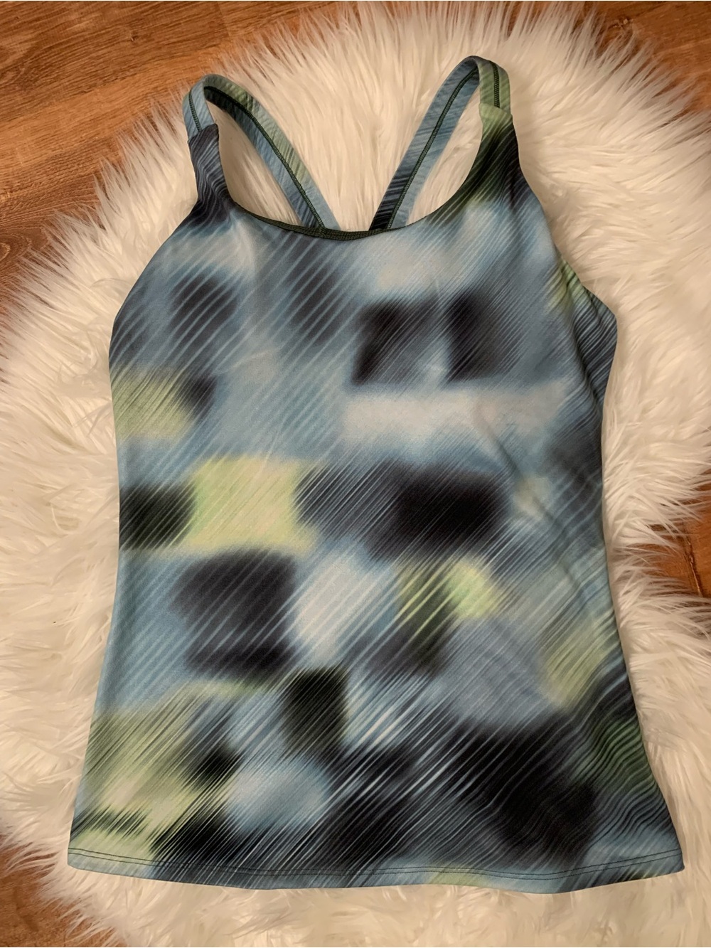 Athleta Optimism Tank Top Jasper Green Alpine Small Activewear Yoga Workout